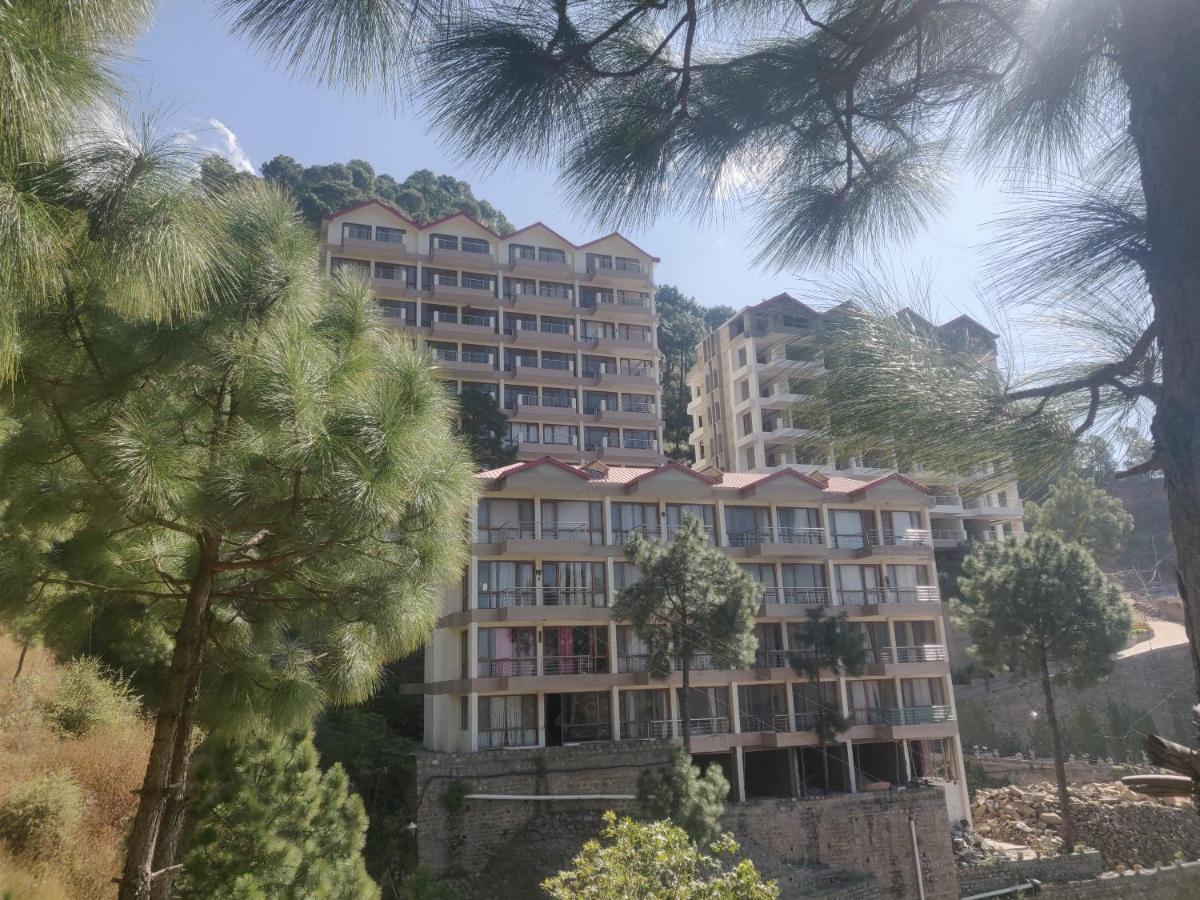 2Bhk Furnished Apartment/Near Kasauli/Barog/Luv Fun & Adventure Solan Zewnętrze zdjęcie