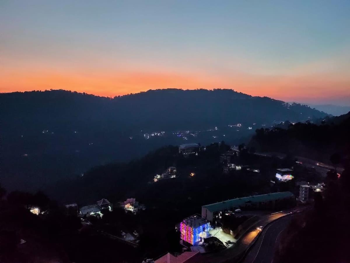 2Bhk Furnished Apartment/Near Kasauli/Barog/Luv Fun & Adventure Solan Zewnętrze zdjęcie